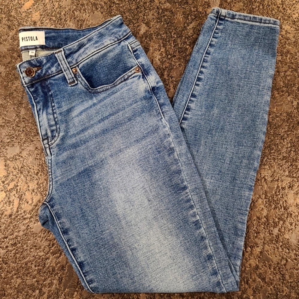 PISTOLA High-Rise Super Stretch Skinny Jeans Women's Size 28 EUC